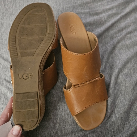 UGG Eirene Tan Leather Wedge Sandals with Braided Detail Size 8 - Picture 7 of 9